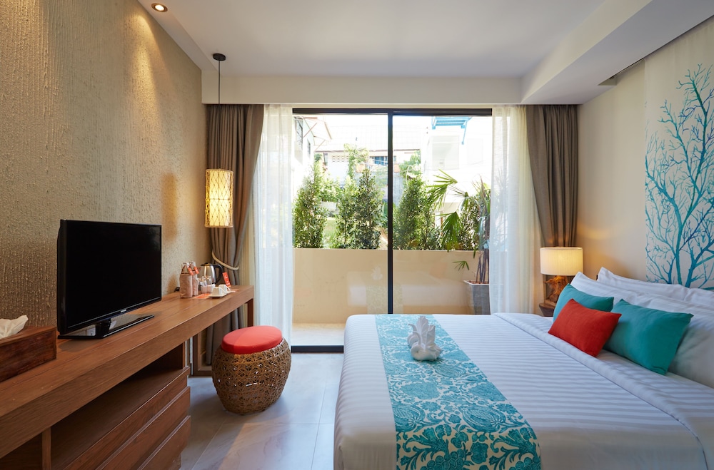 

Milano - Ban Ao Makham - Bandara Phuket Beach Resort