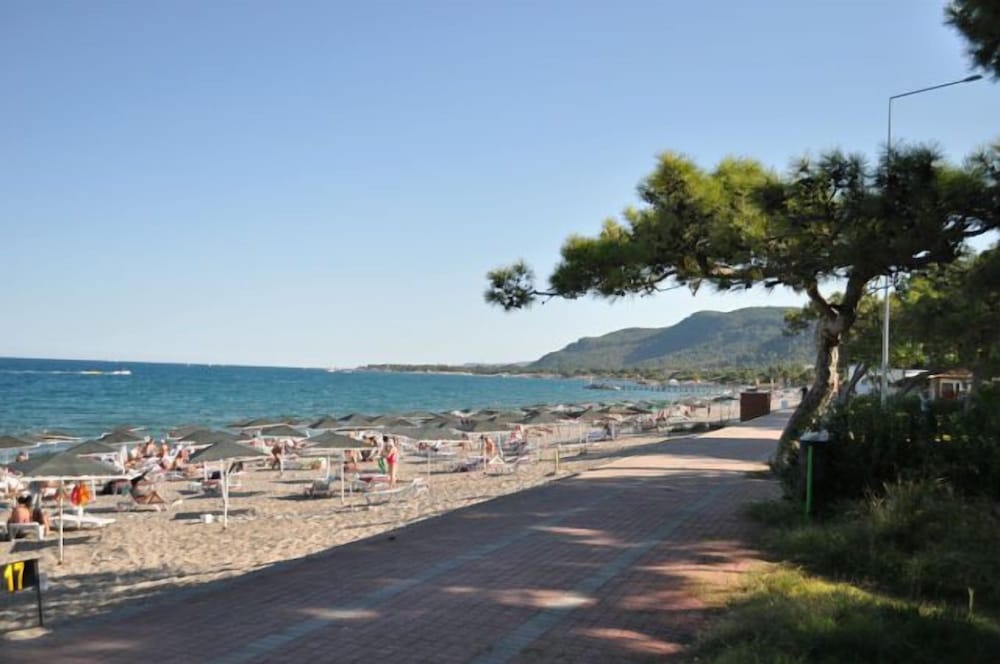 

Milano - Konyaalti - Akasia Resort Hotel