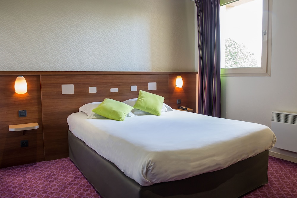 

Milano - Angers - Brit Hotel Angers Parc Expo - L'Acropole