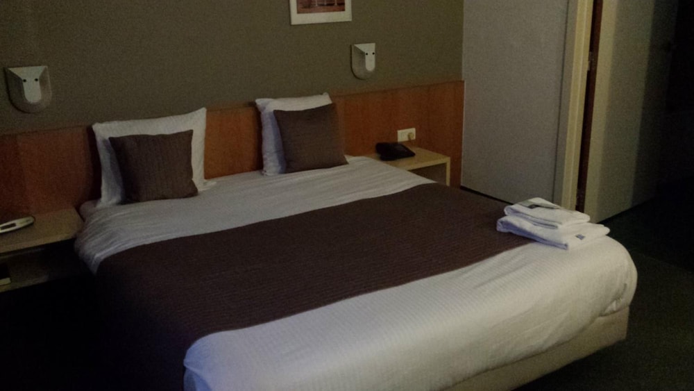 

Venezia - Bruxelles Aeroporto - Hobbit Hotel Zaventem
