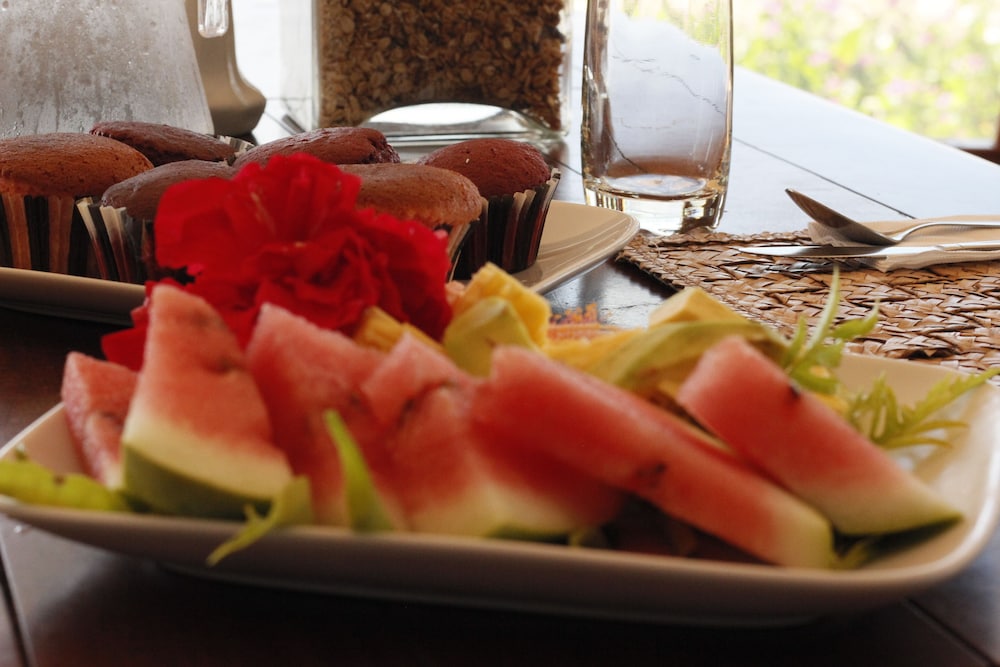

Roma - Lautoka - Belo Vula Resort
