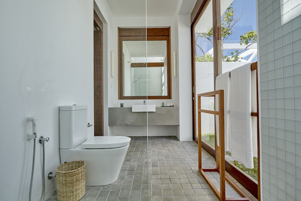 

Napoli - Ahungalla - Calamansi Cove Villas