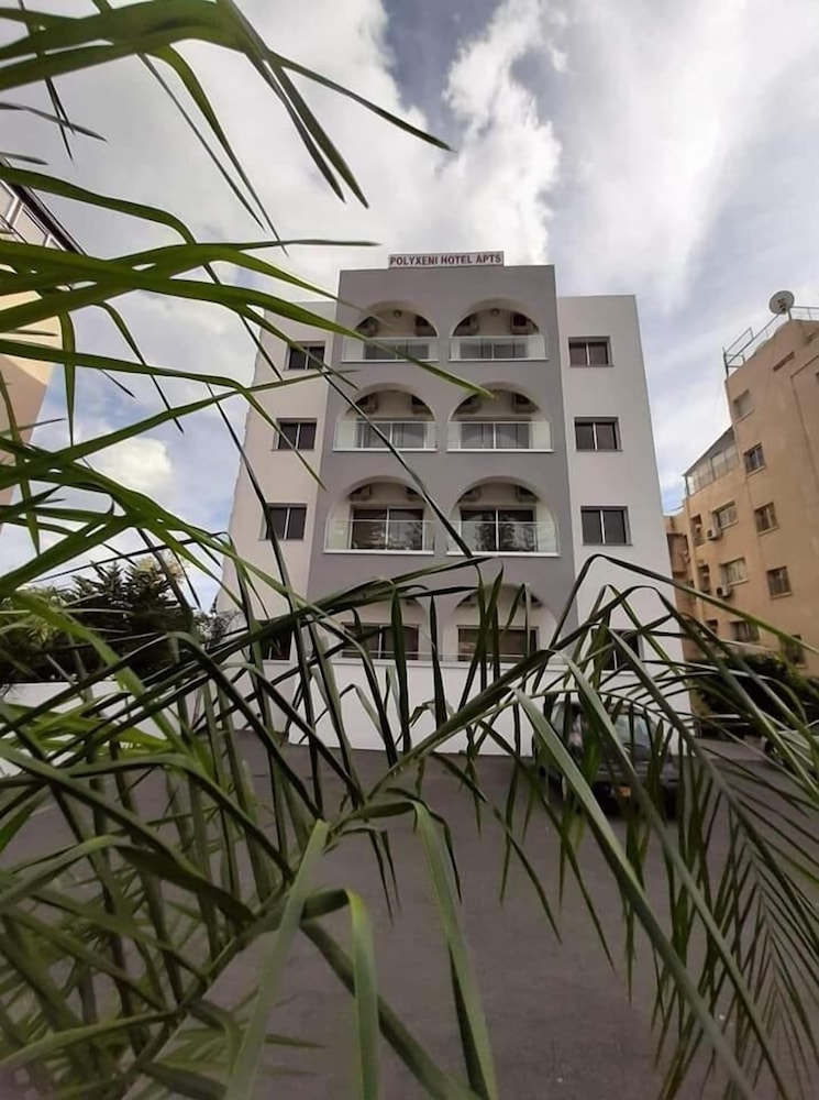 

Bologna - Limassol - Polyxeni Hotel Apartments