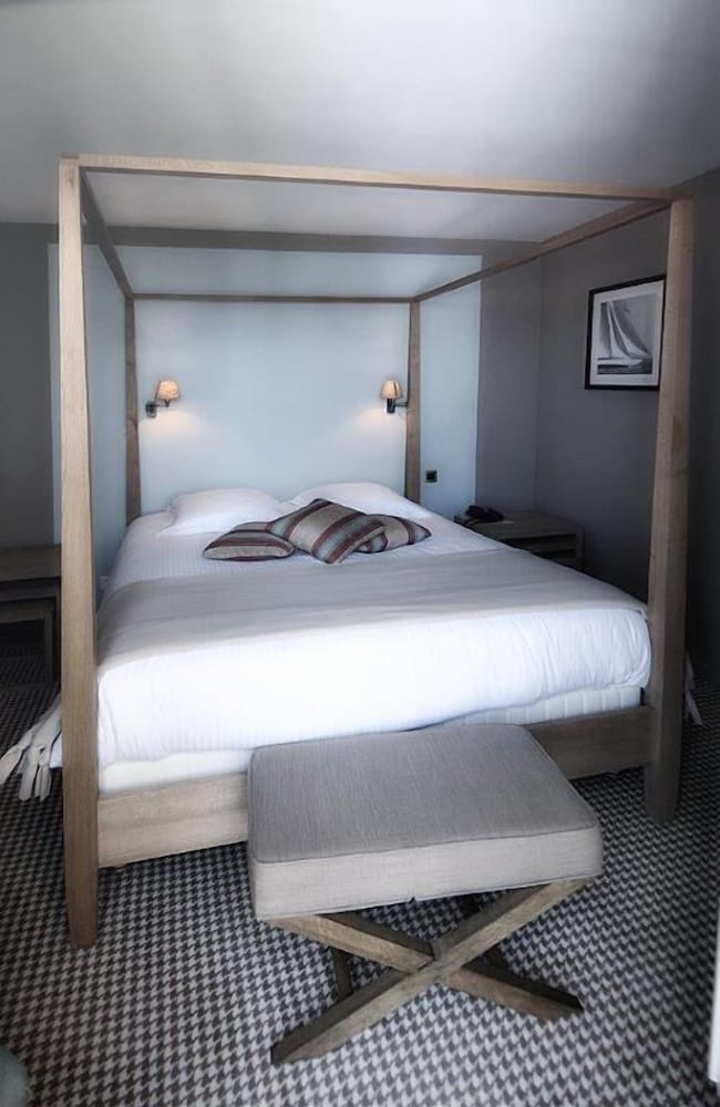 

Torino - Saint Florent - Hotel Santa Maria