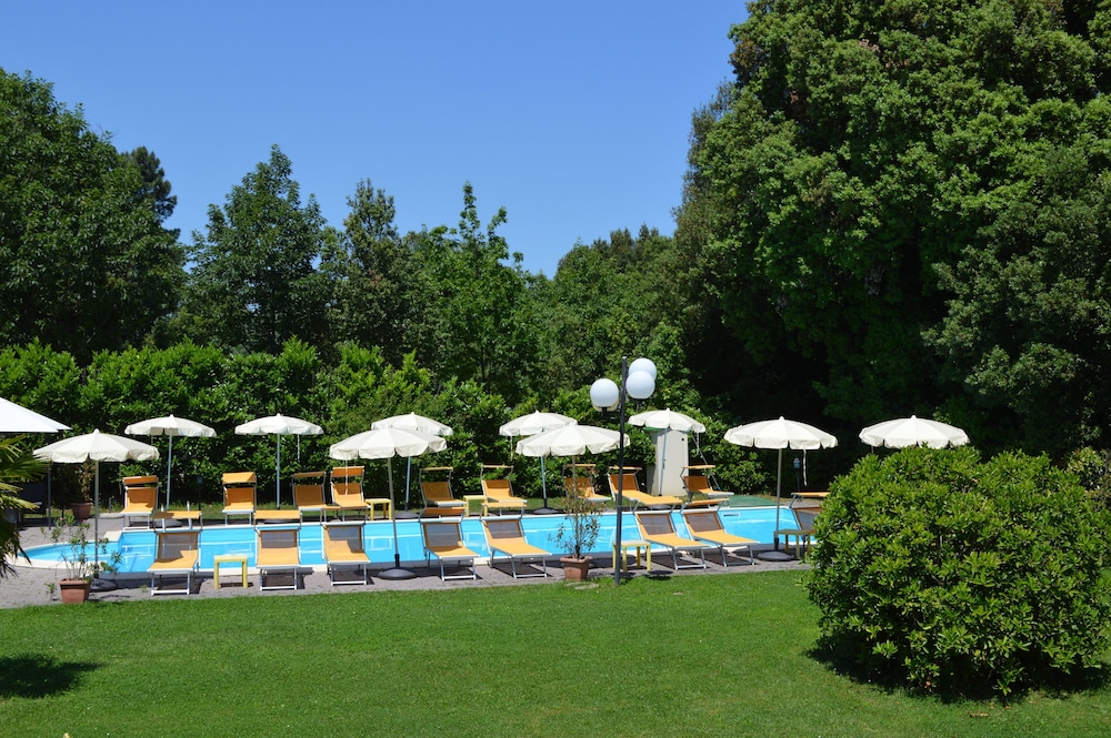 

Milano - Pistoia - Hotel Monti