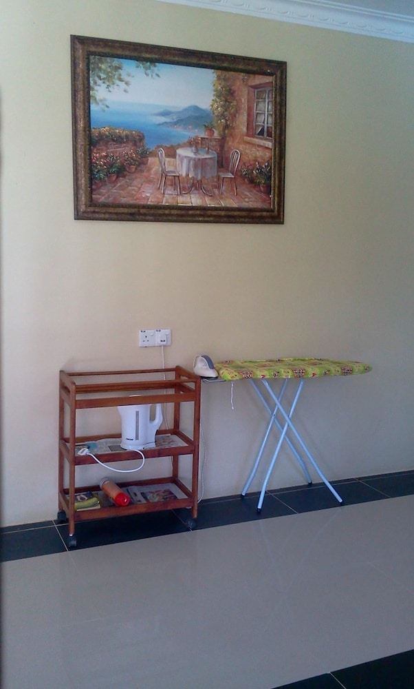 

Milano - Pantai Cenang - D'Warung Motel