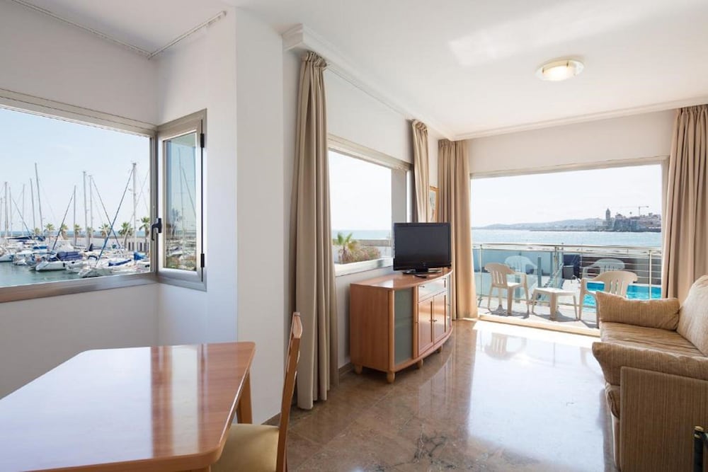 

Milano - Sitges - Hotel Port Sitges