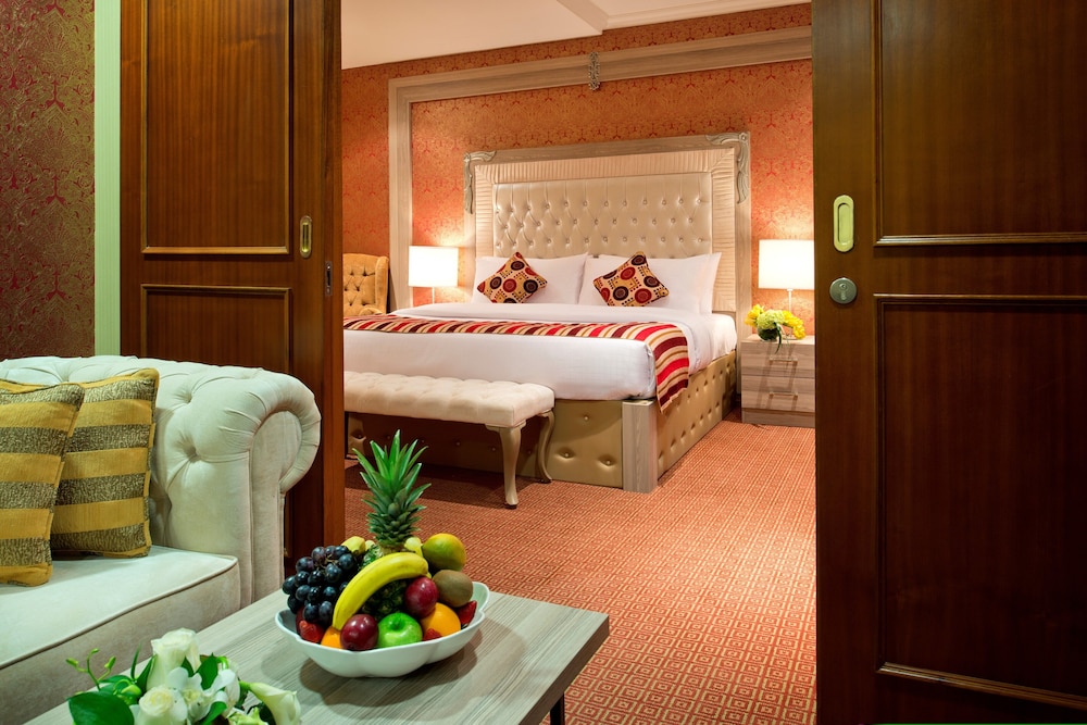 

Roma - Ash Shahaniya - Sapphire Plaza Hotel