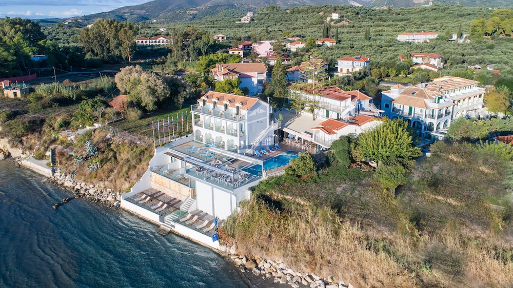 

Roma - Lithakia - Denise Beach Hotel