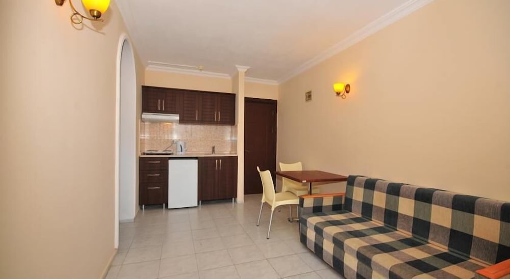 

Roma - Marmaris - Ozturk Apart Hotel