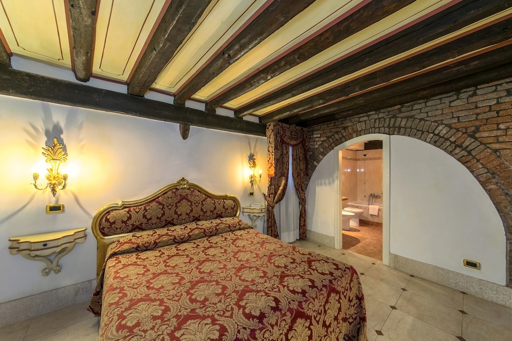

Roma - Lido di Venezia - Pantalon Hotel