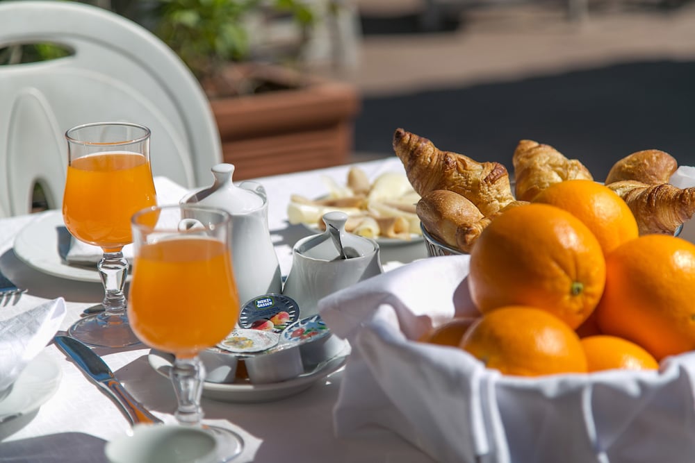

Napoli - Lido di Venezia - Pantalon Hotel