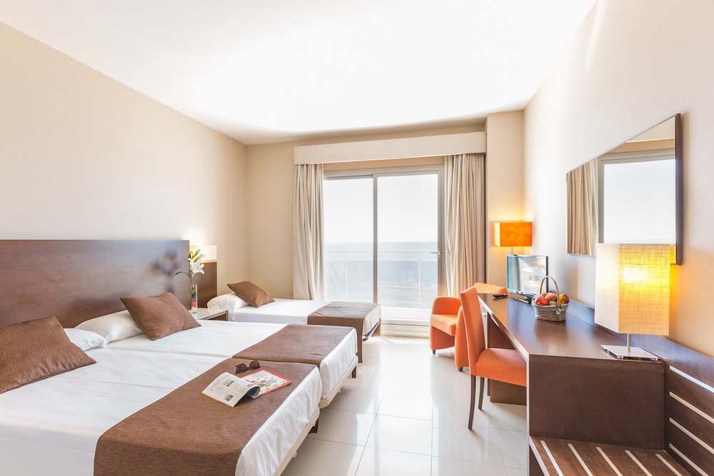 

Catania - Calpe - Hotel Bahía Calpe by Pierre & Vacances