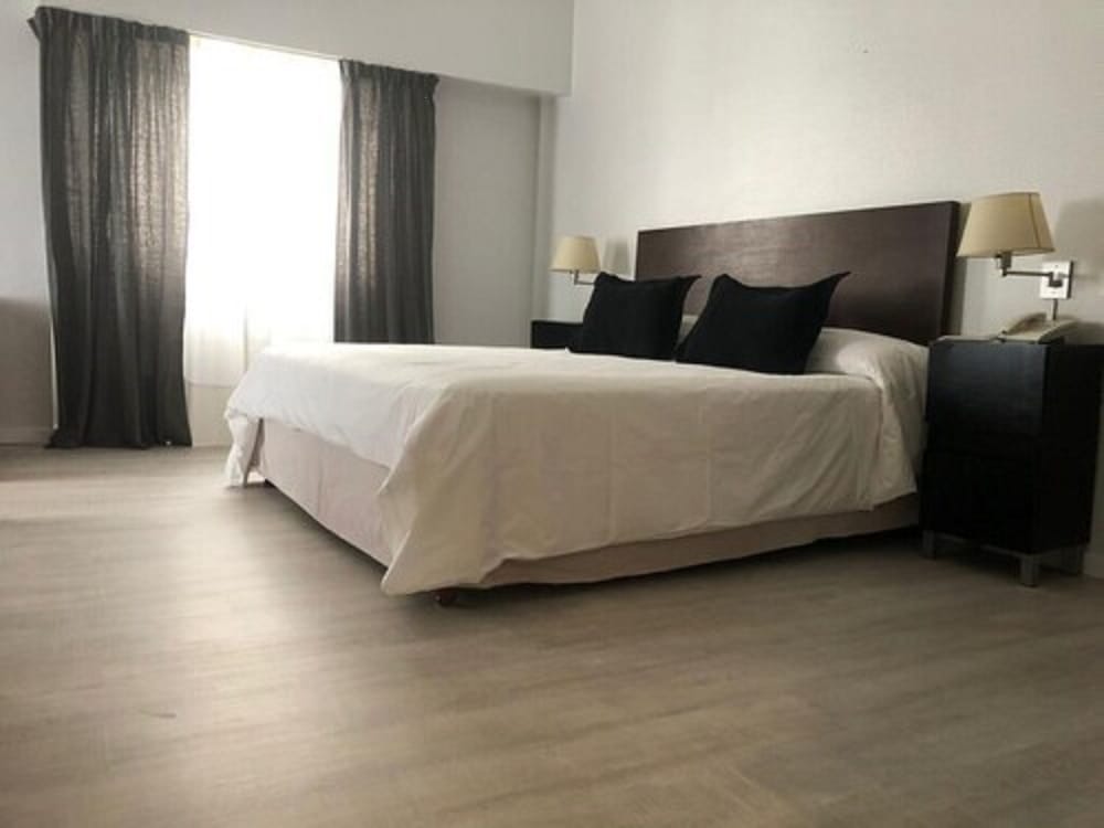 

Roma - Buenos Aires - Hotel La Perla