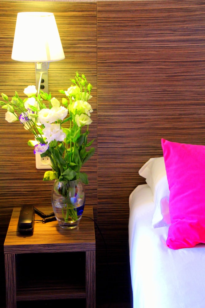 

Bari - Monte Carlo - Hotel Menton Riviera