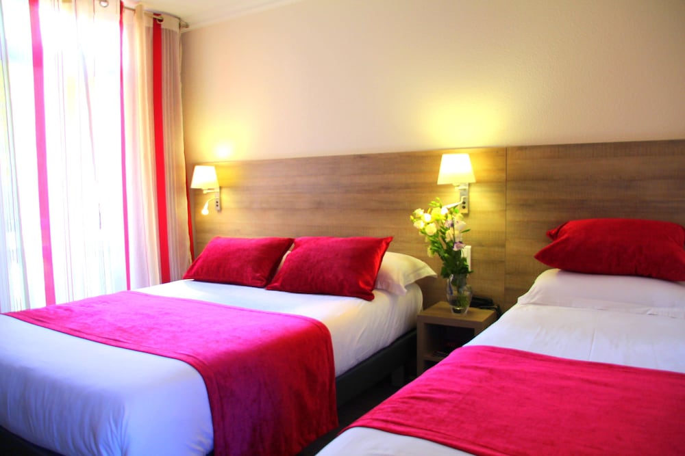 

Palermo - Saint-Tropez - Hotel Menton Riviera