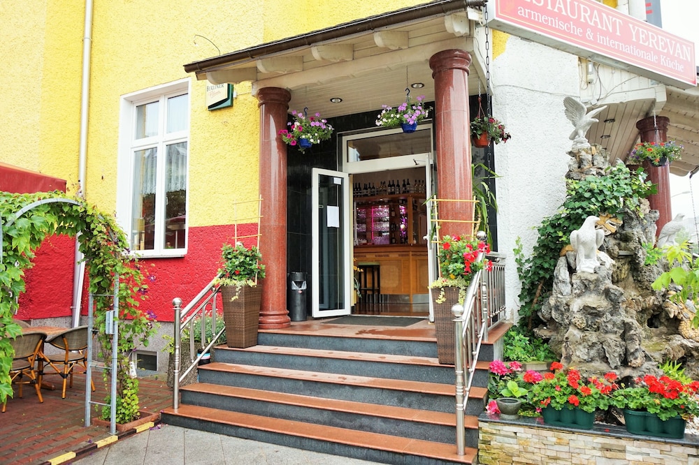 

Brindisi - Berlino - Hotel Karlshorst