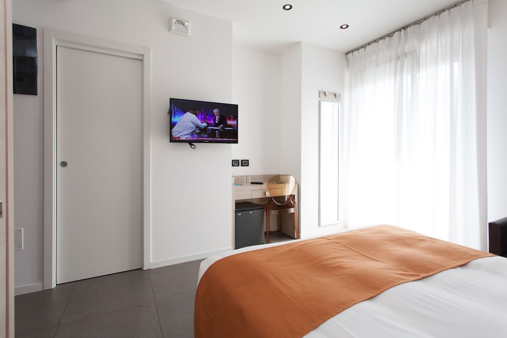 

Bari - Lido di Jesolo - Hotel Adlon