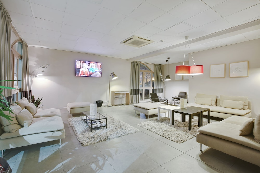 

Firenze - Nanterre - Hôtel l'Amandier