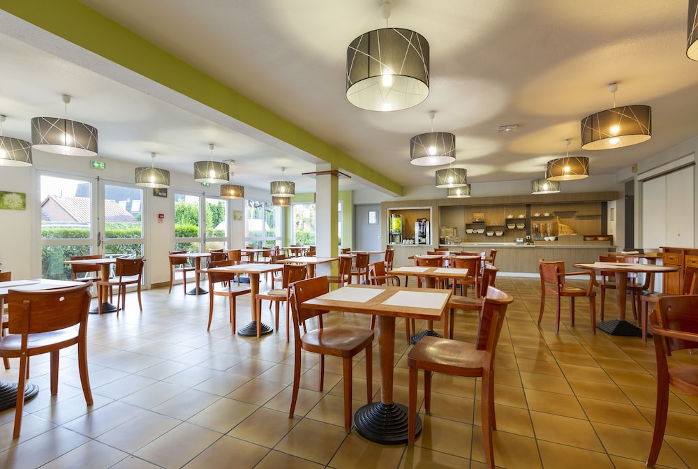 

Napoli - Lille - Comfort Hotel Lille Lomme