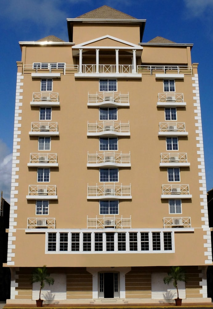 

Roma - Colón - Hotel Andros