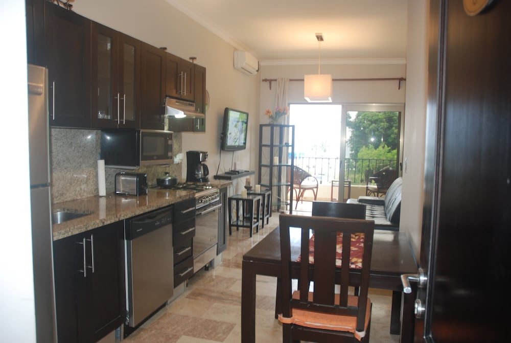 

Verona - Sosua - E&J Beach Condos