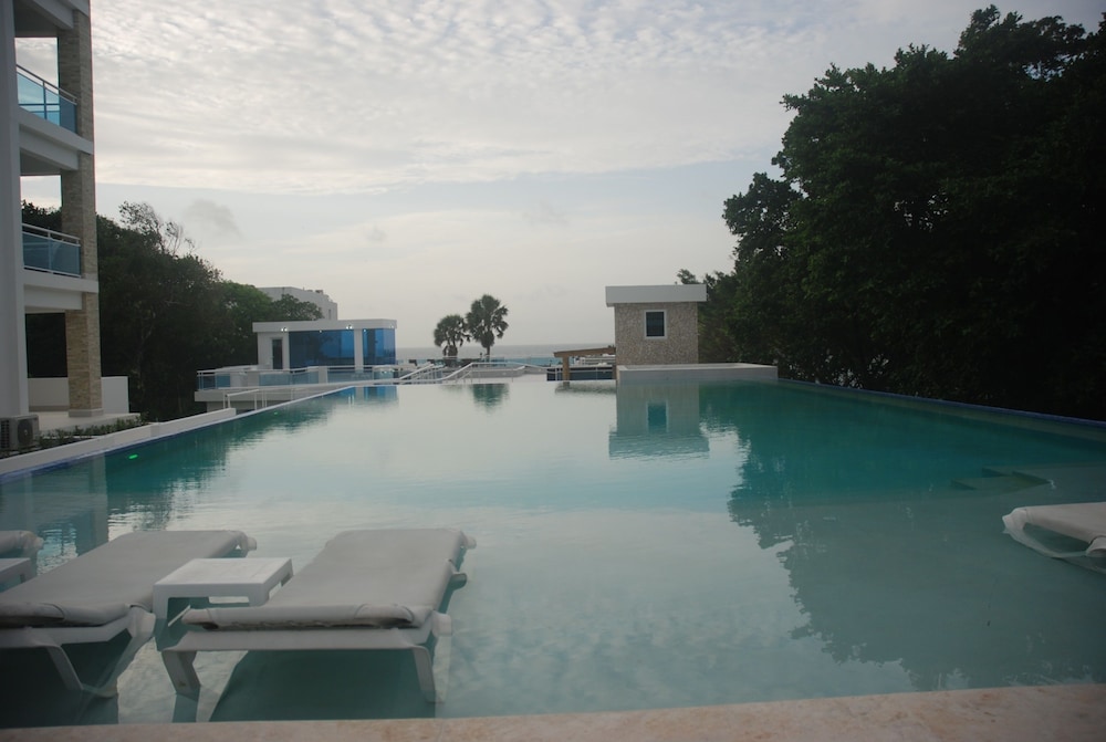 

Roma - Sosua - E&J Beach Condos