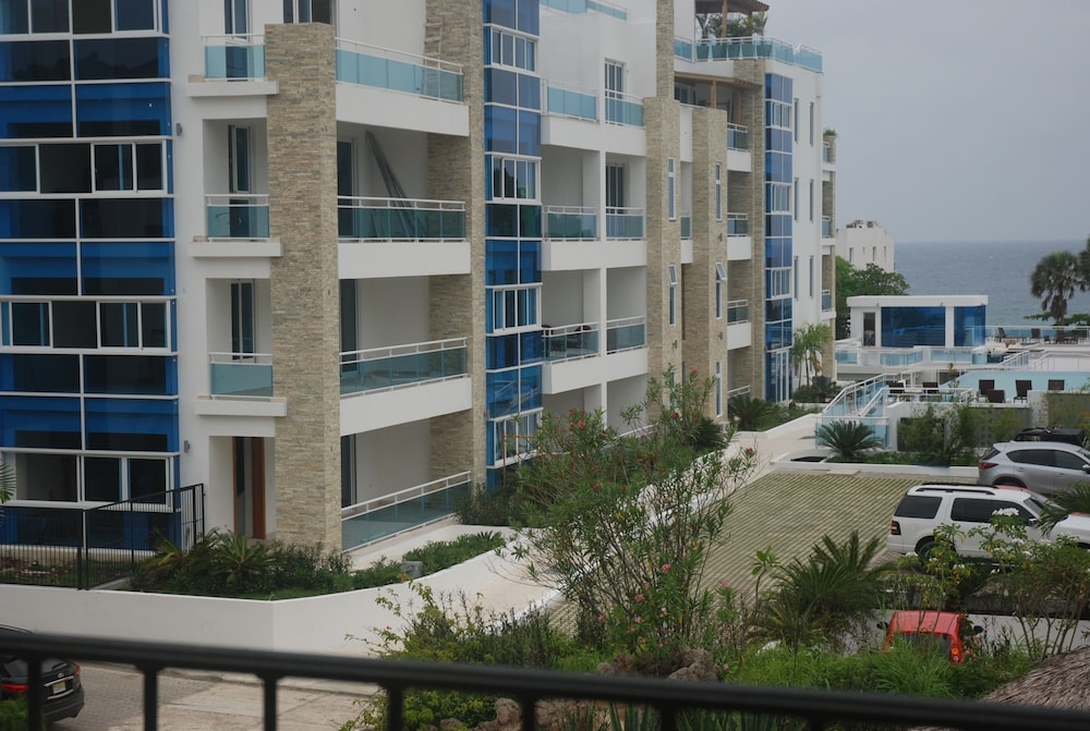 

Roma - Sosua - E&J Beach Condos