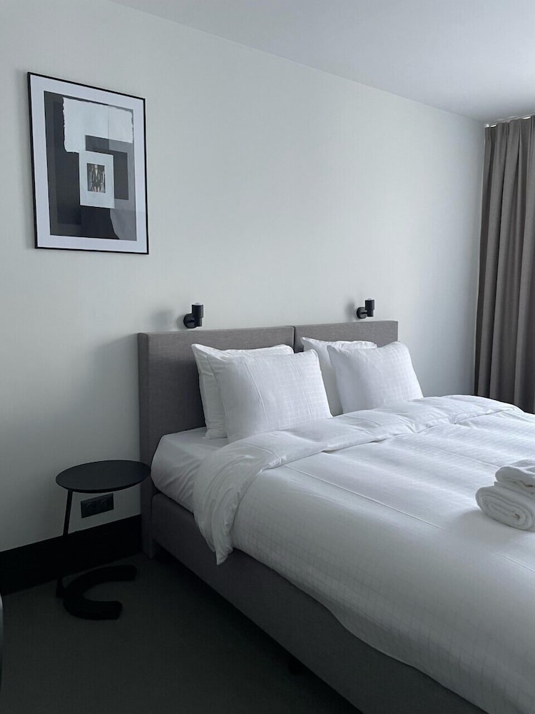 

Venezia - Anversa - Hotel National Antwerp