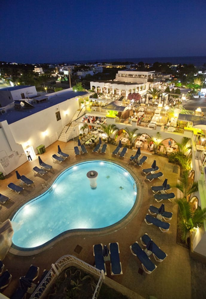 

Venezia - Lindos - Pefkos Beach Studios & Apartments