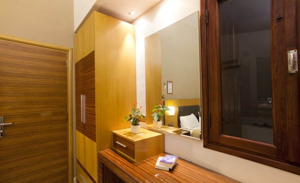 

Lamezia Terme - Lardos - Hotel Pefkos Beach