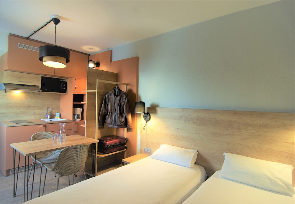 

Napoli - Marne-La-Vallee - APPARTHOTEL Torcy