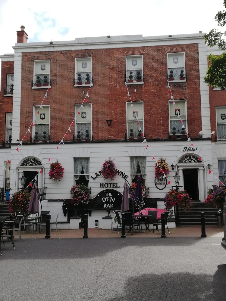 

Milano - Dun Laoghaire - The Lansdowne Hotel