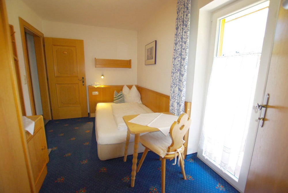 

Roma - Kitzbühel - Hotel-Pension Heike