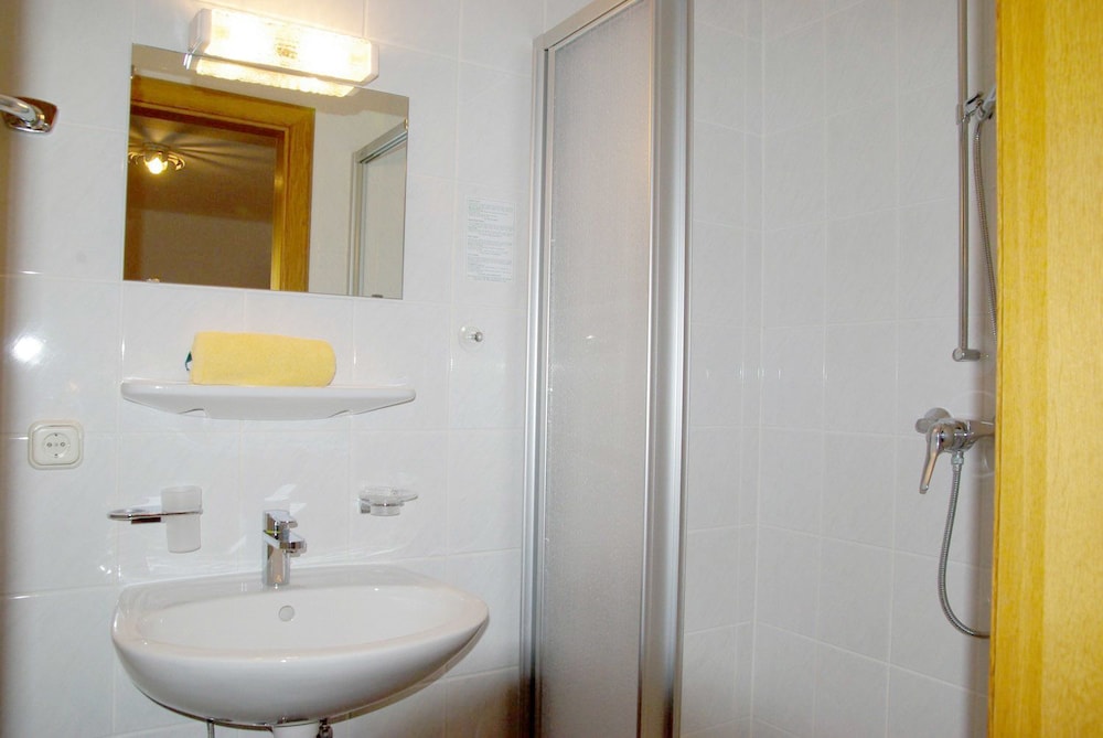 

Napoli - Kitzbühel - Hotel-Pension Heike