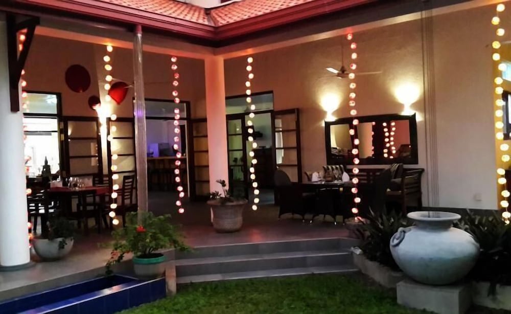 

Roma - Weligama - Imagine Villa Hotel