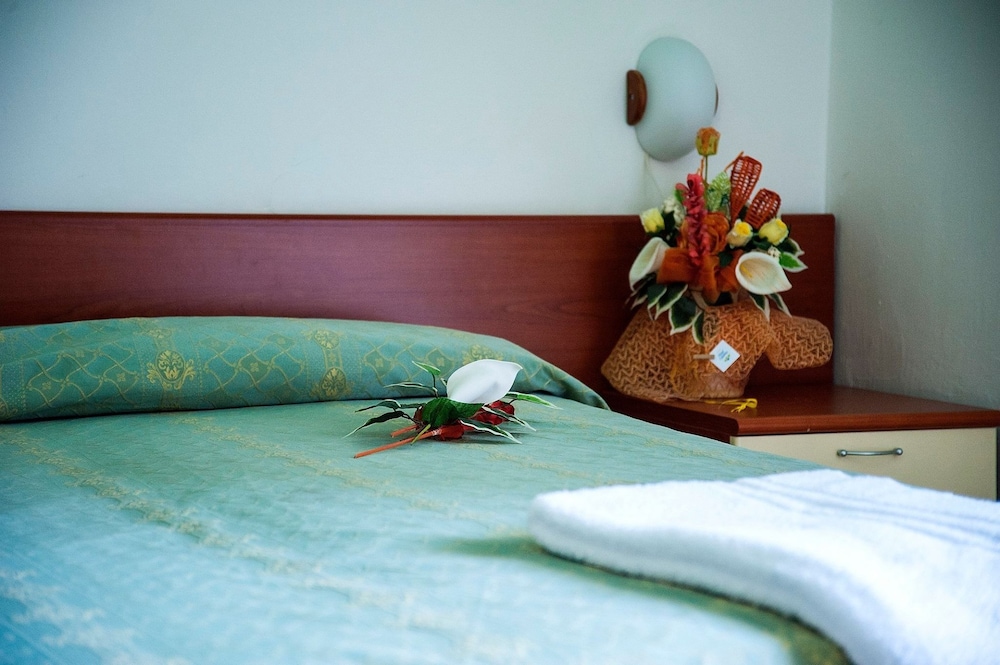 

Roma - Scalea - Hotel Calabria