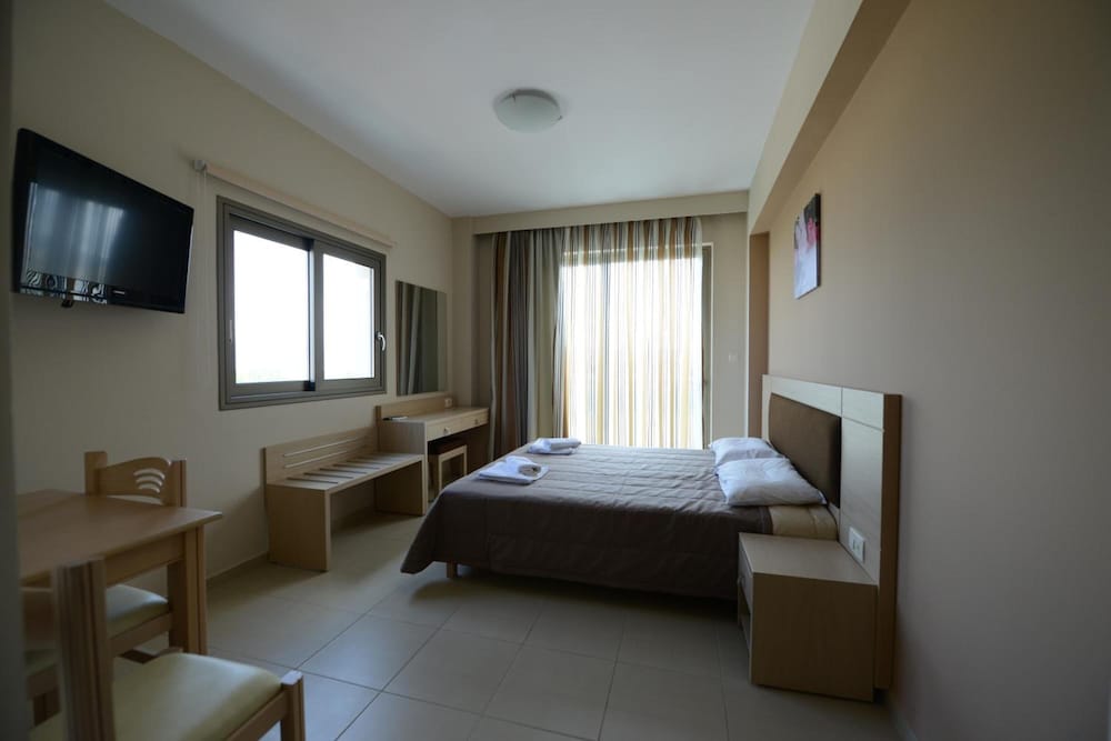 

Milano - Falasarna - Crystal Bay Hotel