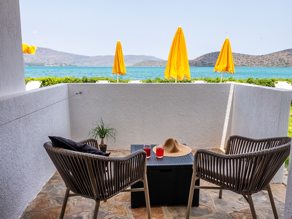 

Catania - Agios Nikolaos, Creta - Elounda Alikes Suites & Studios
