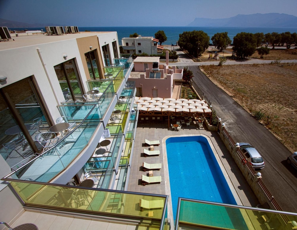 

Napoli - Kissamos - Crystal Bay Hotel