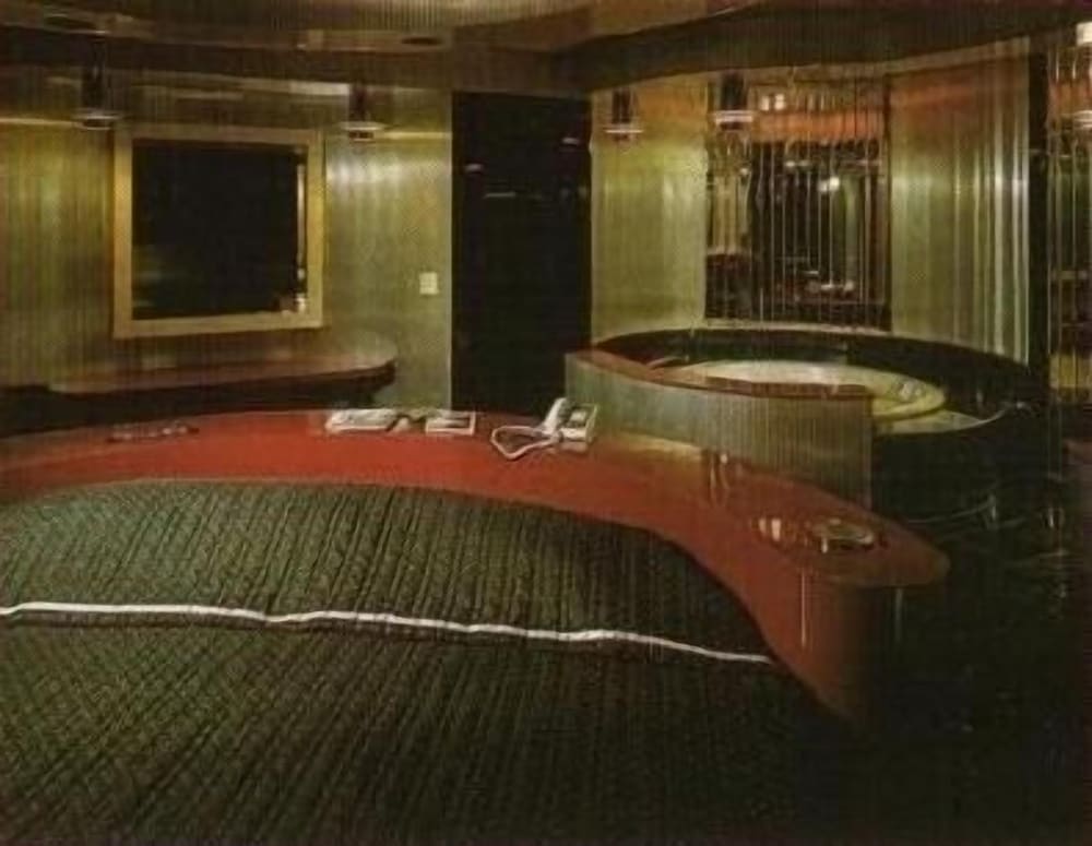 

Bologna - Coral Gables - Miami Princess Hotel