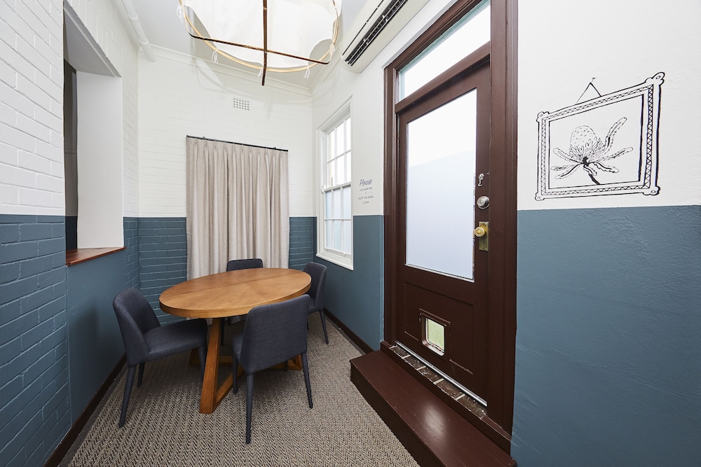 

Verona - Sydney - Bridgeview Hotel Willoughby