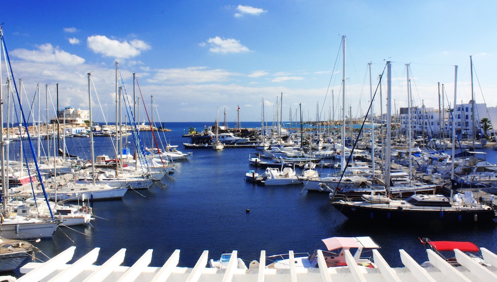 

Roma - Monastir, Tunisia - Marina Cap Monastir Appart Hôtel