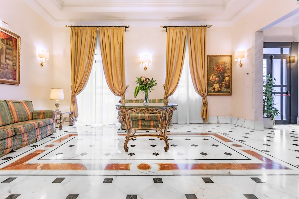 

Venezia - Roma - Raeli Hotel Noto