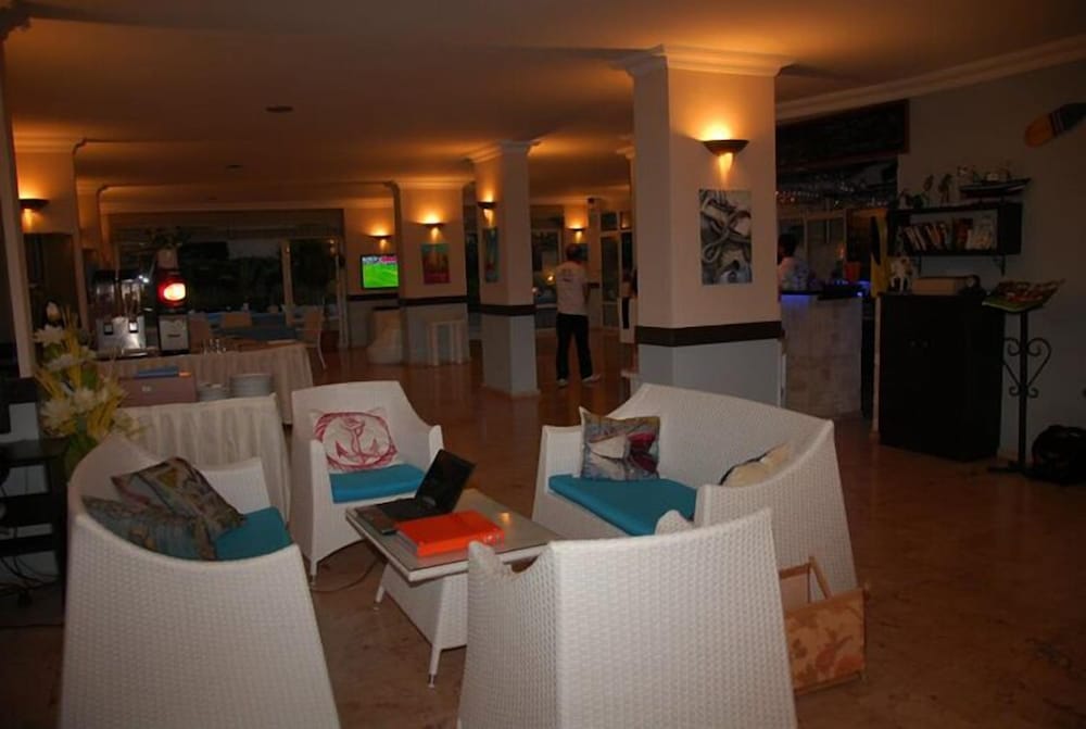 

Roma - Konaklı - Belle Ocean Apart Otel