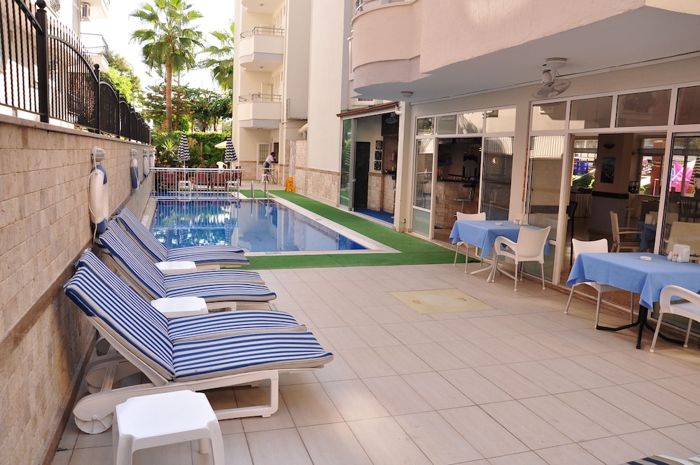 

Roma - Konaklı - Belle Ocean Apart Otel