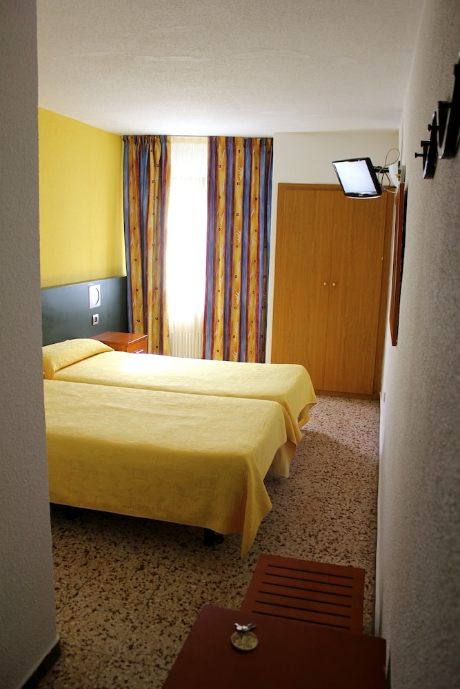 

Pisa - Principato di Andorra - Hotel Avanti