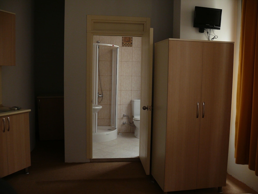 

Lamezia Terme - Istanbul - Budak Residence