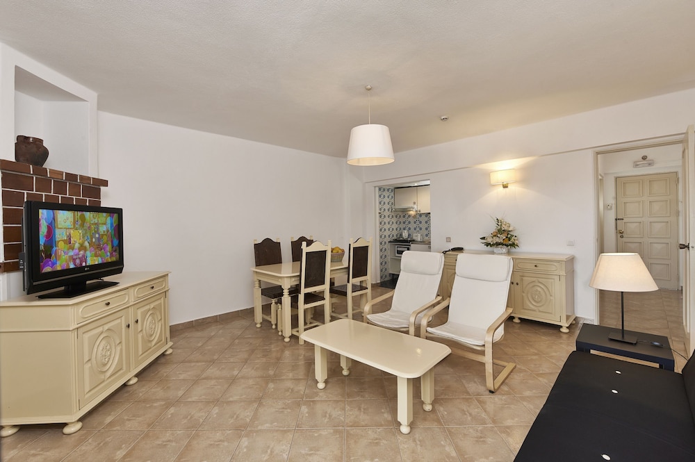 

Roma - Albufeira - Cheerfulway Minichoro Apartamentos