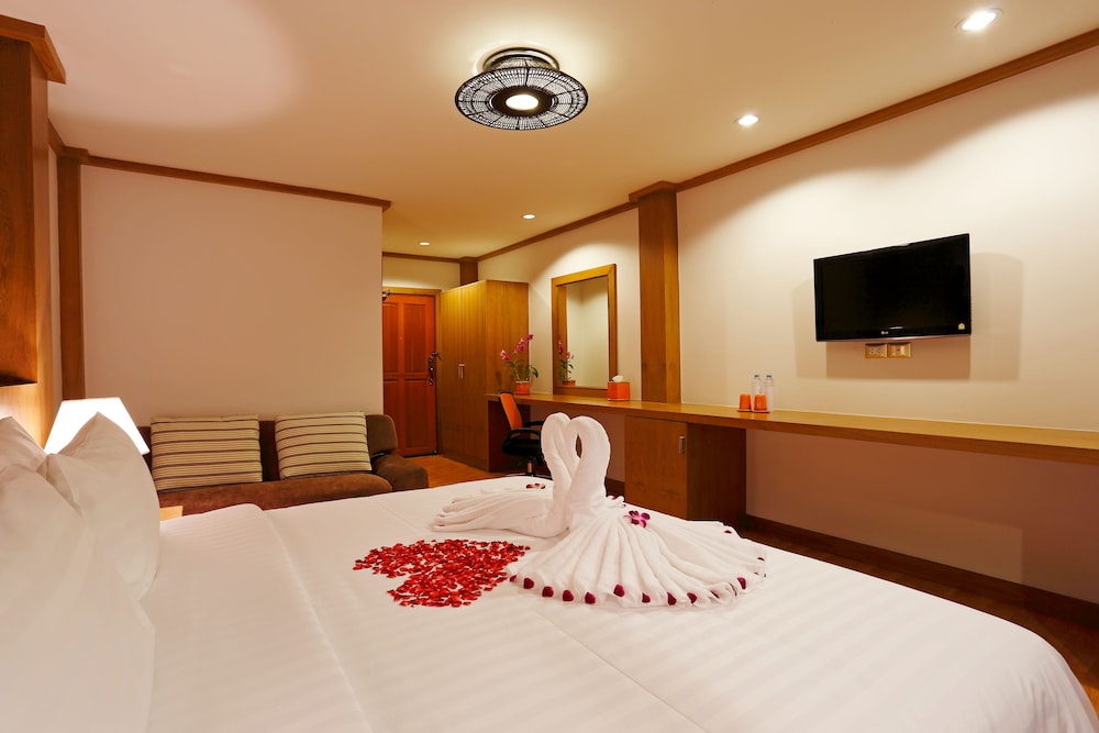 

Milano - Bang Tao Beach - Chabana Resort Bang-tao Beach Phuket- SHA Extra Plus